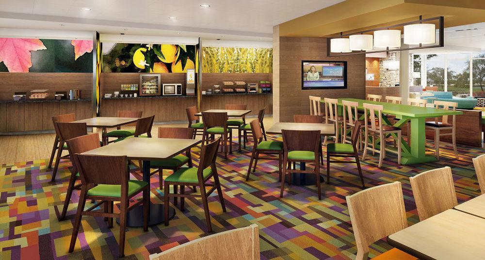 Fairfield Inn & Suites By Marriott Lethbridge Exterior photo